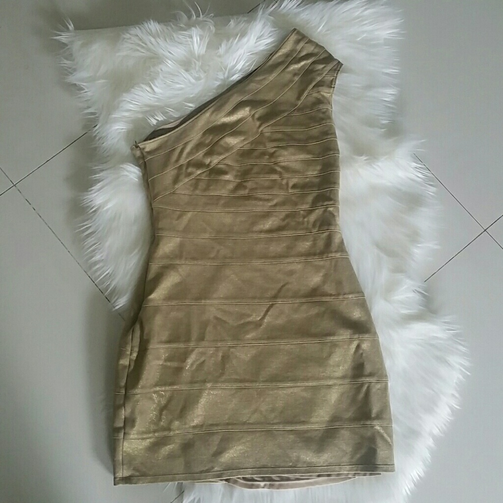 One Shoulder EXPRESS Gold Dress